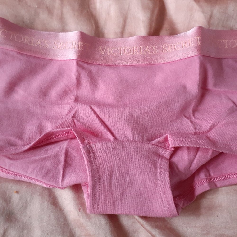 SALE!!! Brand New VS Panties-XS